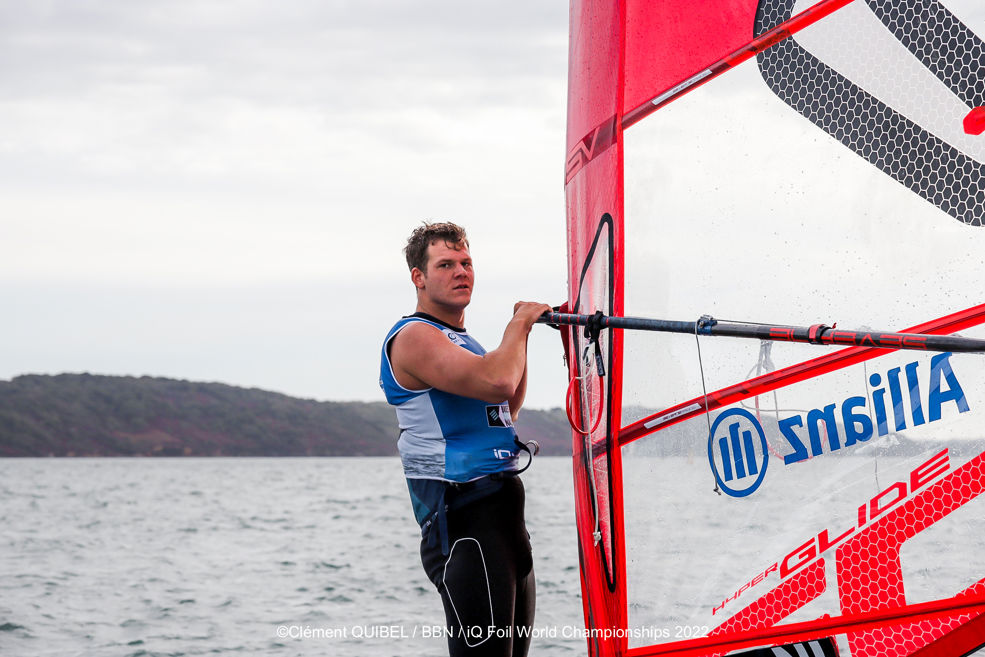 Teleurstelling na de finish bij Luuc van Opzeeland