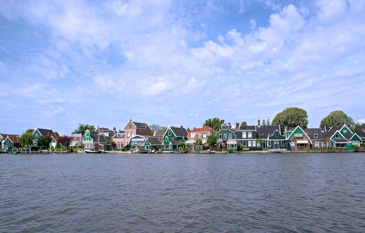 14. In Zaandijk Is Volop Rekening Gehouden Met Hoe Traditionele Zaanse Huizen Eruit Horen Te Zien.