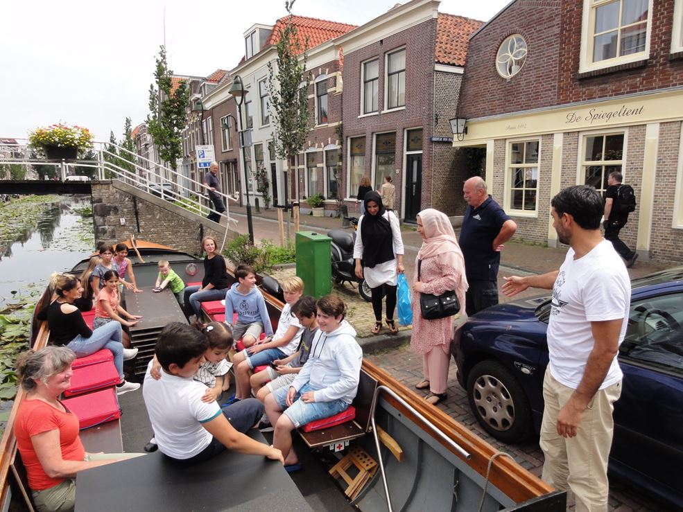 Jan Compagnie gezelschap voor de Spiegeltent