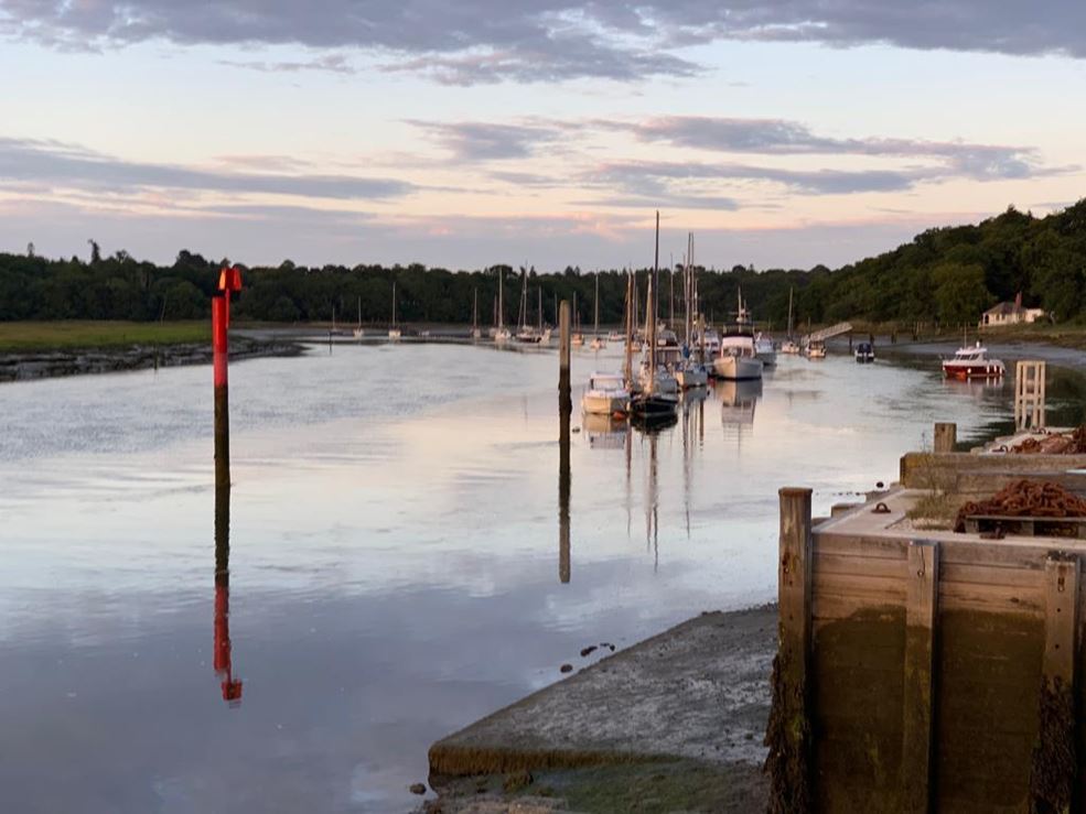 Buckler’s Hard Yacht Harbour aan de Beaulieu River