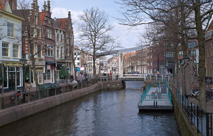 14. Wacht Maar Tot Er Weer Terrassen Op De Mient Mogen Staan ....