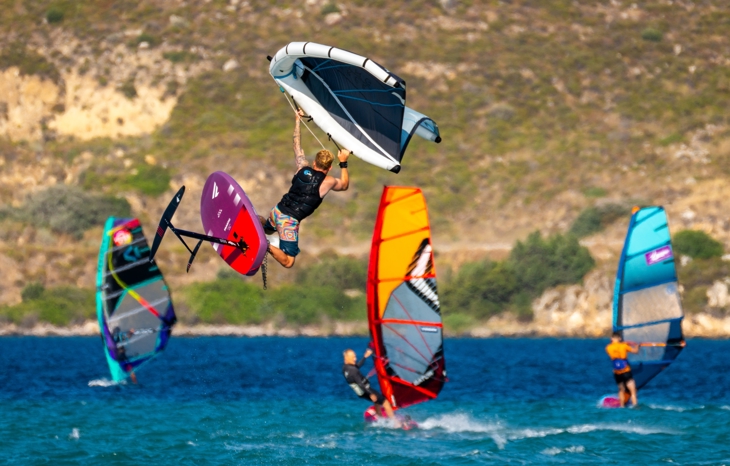 10% korting op geselecteerde items van Telstar Surf | Wind- en Kitesurf shop